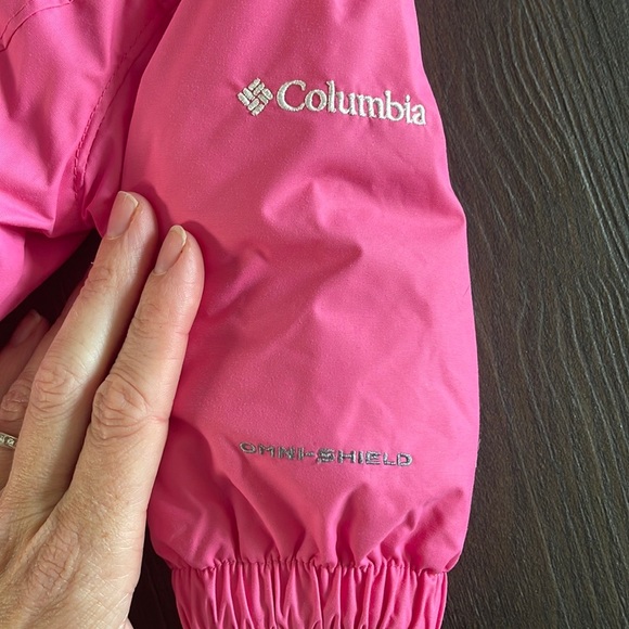 NEVER WORN Baby Girl’s Reversible Columbia Jacket + Snow Pants Set - Picture 14 of 16